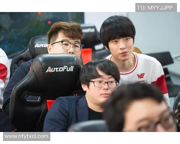 S15电竞总决赛热议和平精英WE团队心理素质的显著提升与变革分析 S15电竞总决赛热议和平精英WE团队心理素质的显著提升与变革分析